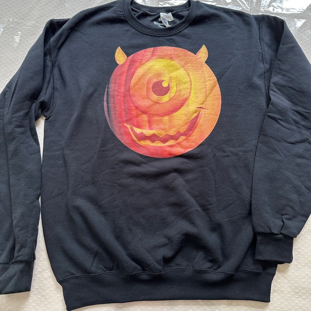 Disney Pixar Monsters University Pumpkin Mike Sweatshirt Size M